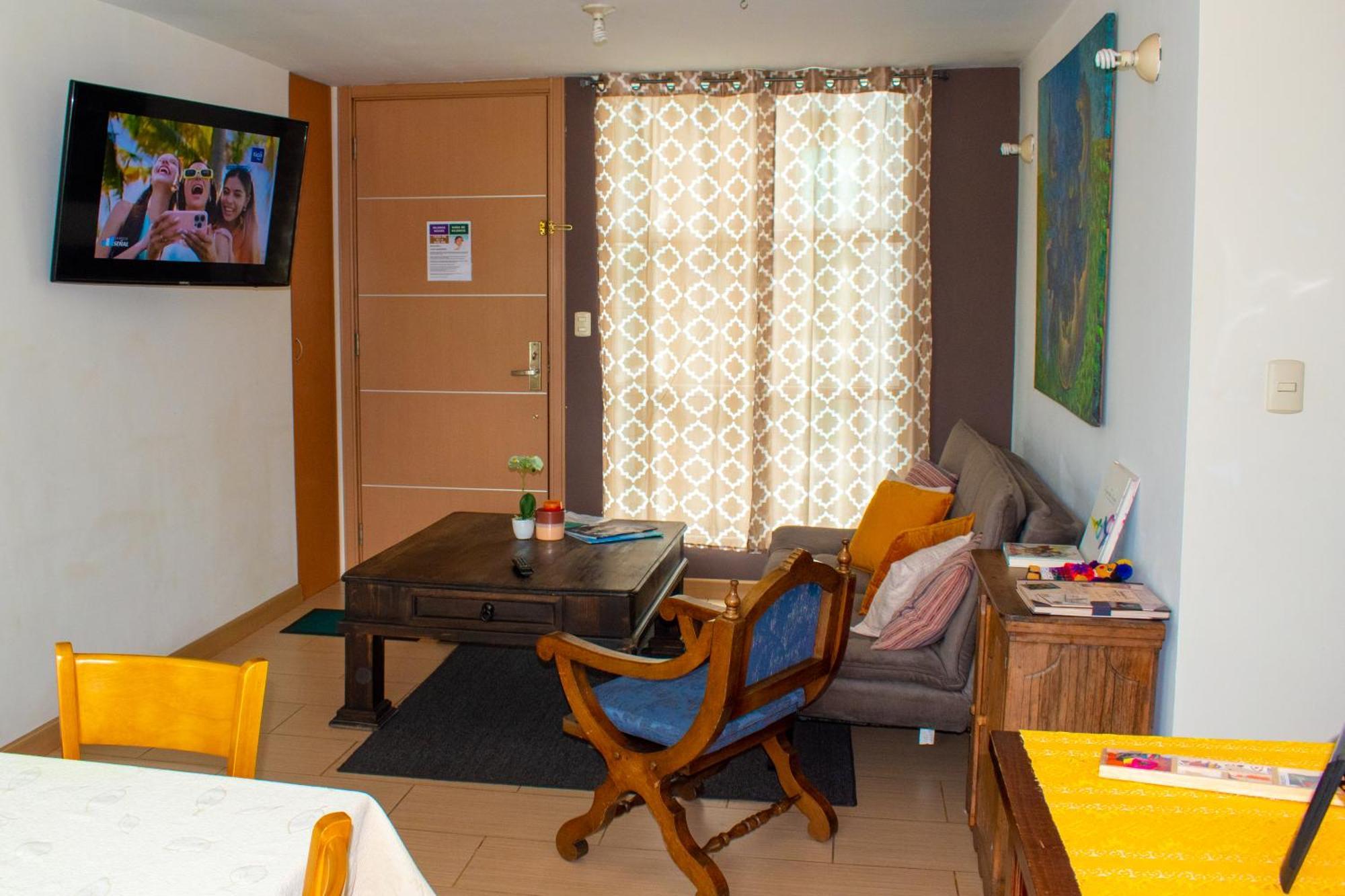 2 Rooms, 1 King Size Bed, 64" Smart Hdtv Guatemala Exterior foto