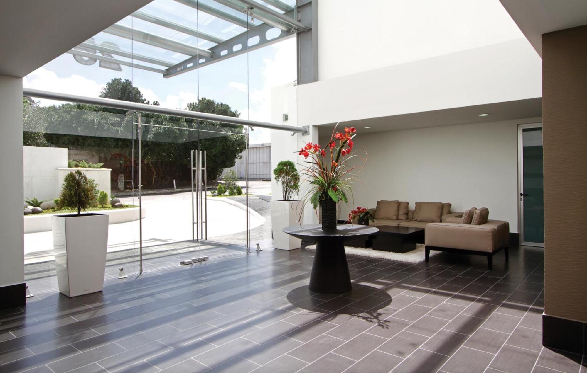2 Rooms, 1 King Size Bed, 64" Smart Hdtv Guatemala Exterior foto
